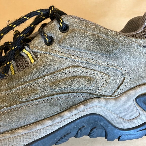 Womens Earth Shoes Saratoga Tan Leather Lace Up Outdoor Hiking Shoes Size 9.5 - Picture 10 of 11